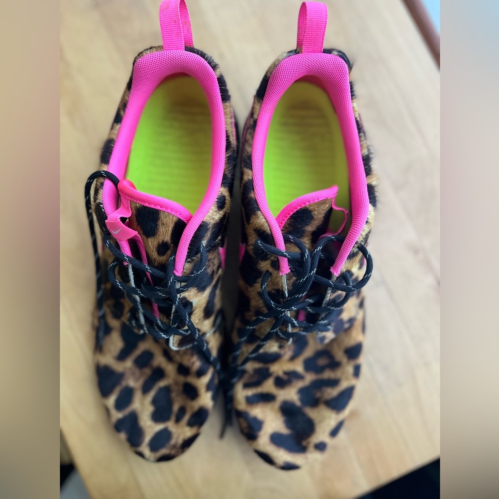 NikeiD sneakers